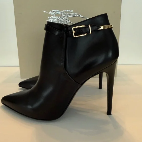 BURBERRY WOOLWELL ANKLE BOOTS - Picture 1 of 14